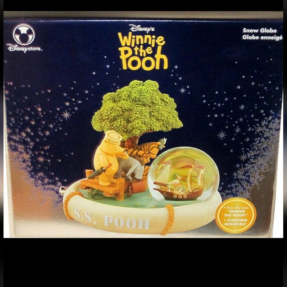 NEVER USED!!! Disney Winnie the Pooh Snow Globe